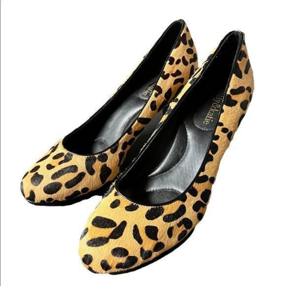 Kelly & Katie leopard print high heels size 8-1/2‎